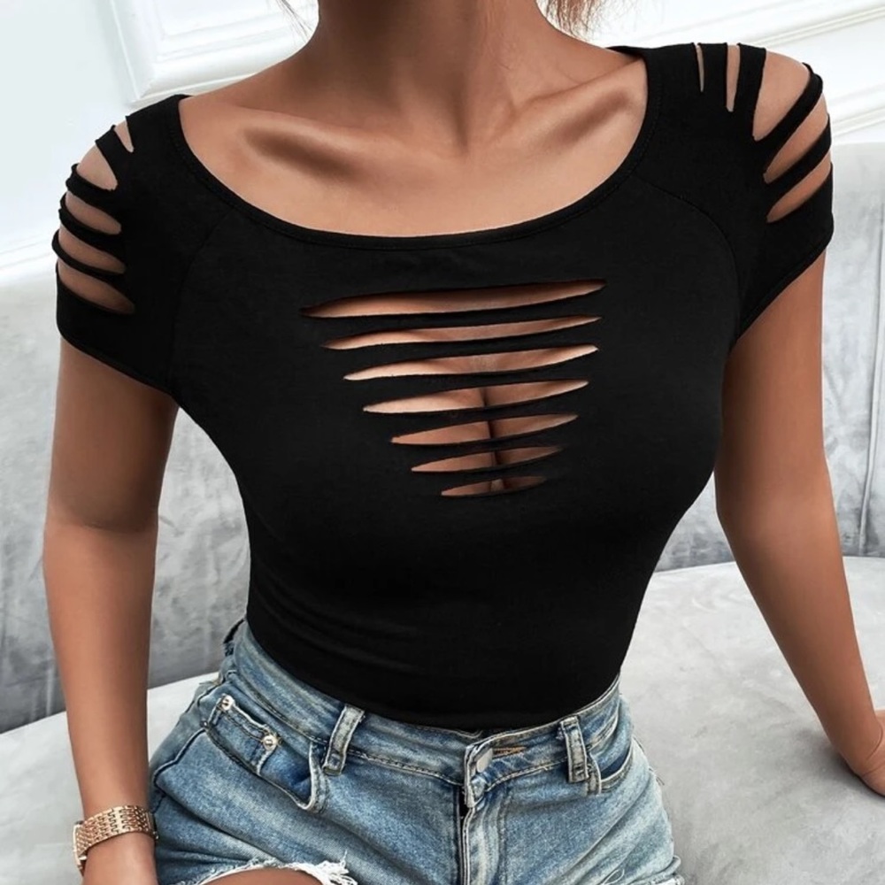 Venus laser cut seamless black tee sz L